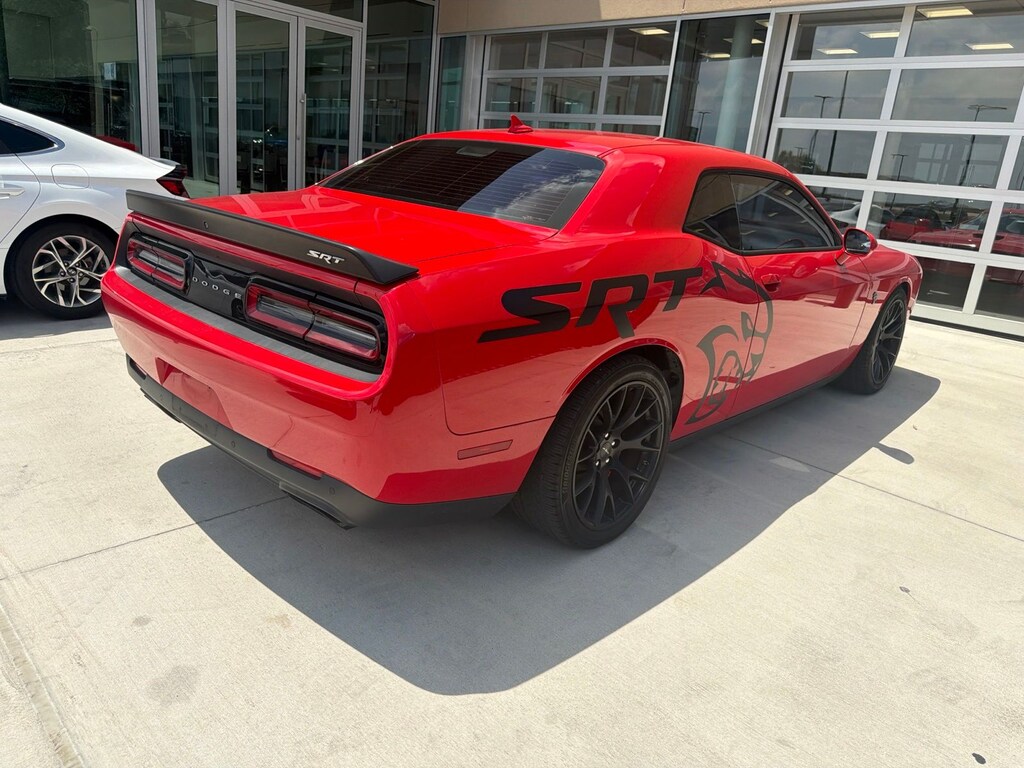 Used 2015 Dodge Challenger SRT Hellcat Coupe