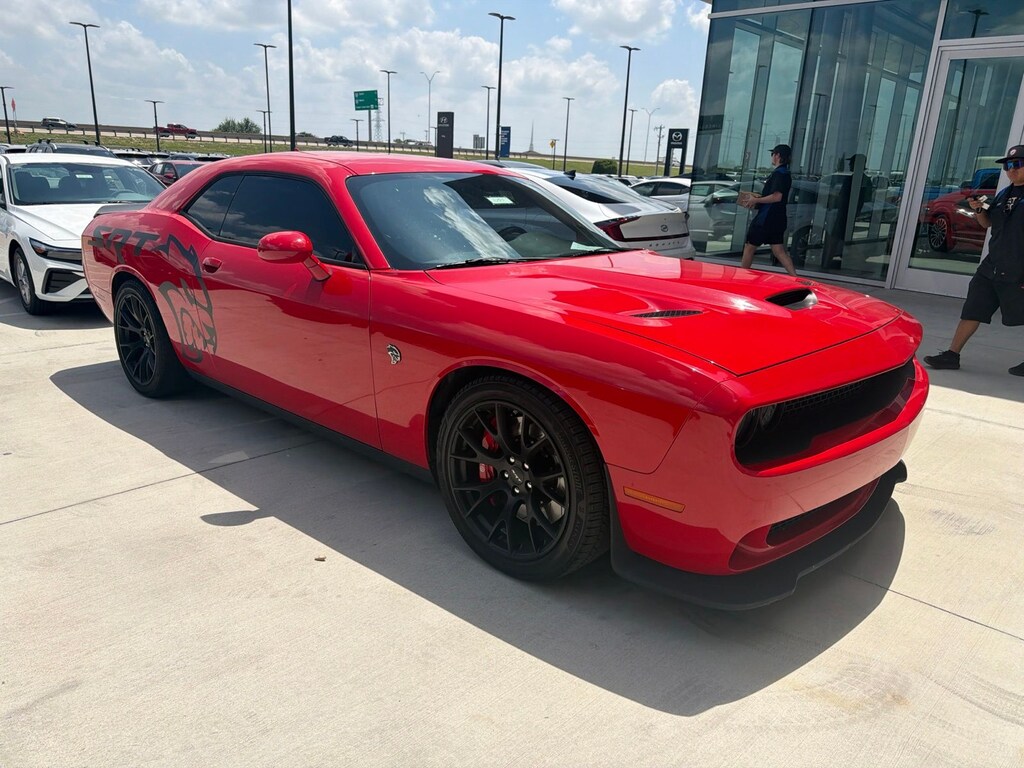 Used 2015 Dodge Challenger SRT Hellcat Coupe