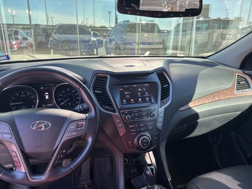 Used 2017 Hyundai Santa Fe Limited SUV