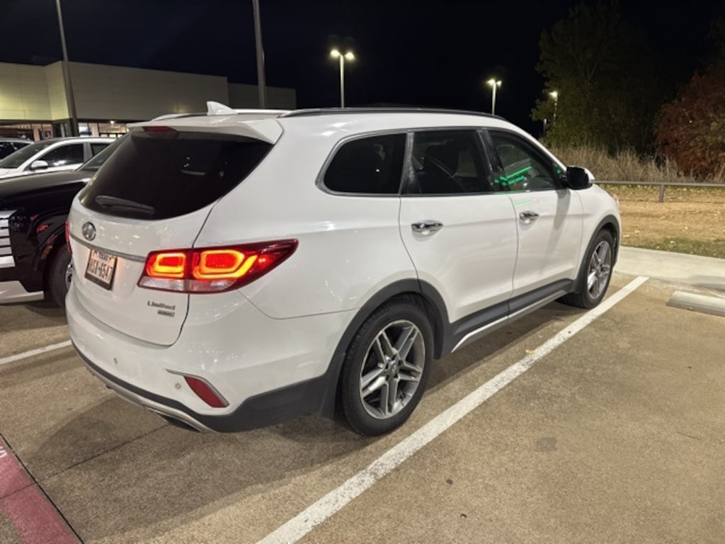 Used 2017 Hyundai Santa Fe Limited Ultimate SUV