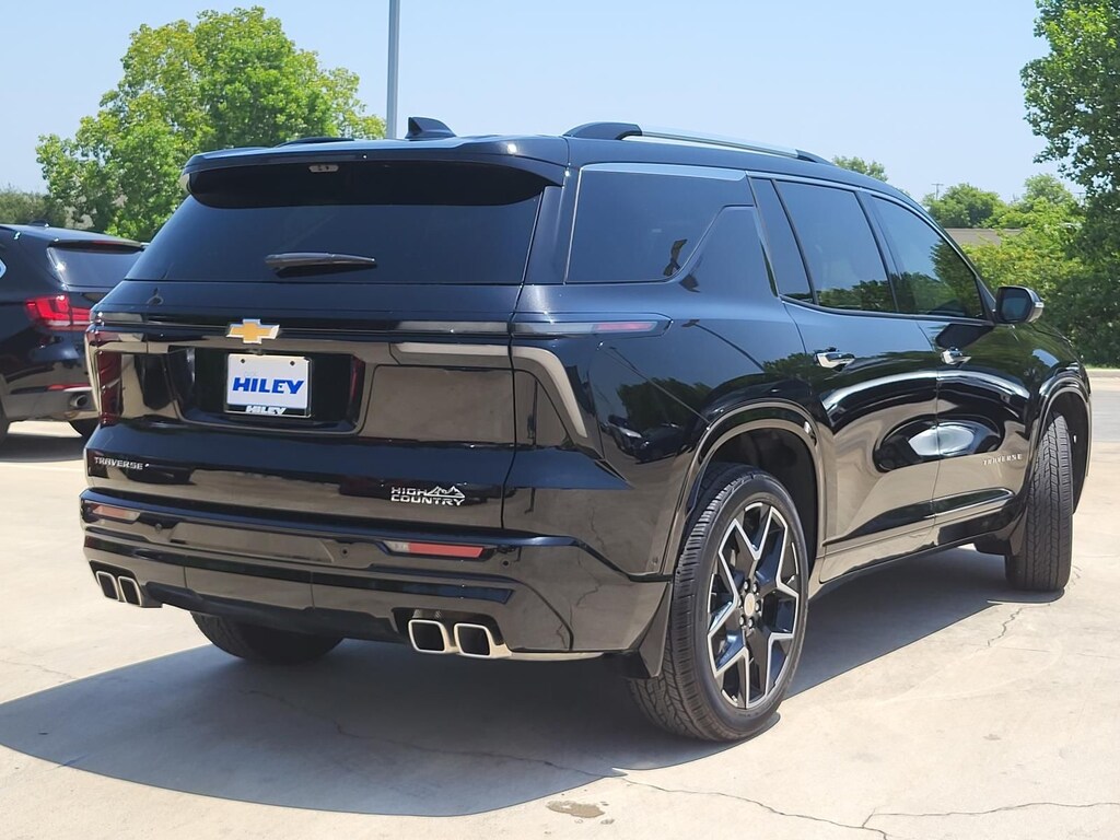 Used 2026 Chevrolet Traverse High Country SUV