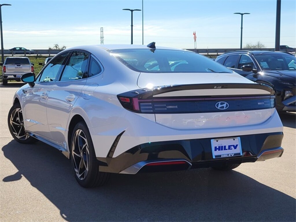 New 2026 Hyundai Sonata SEL Sport Sedan