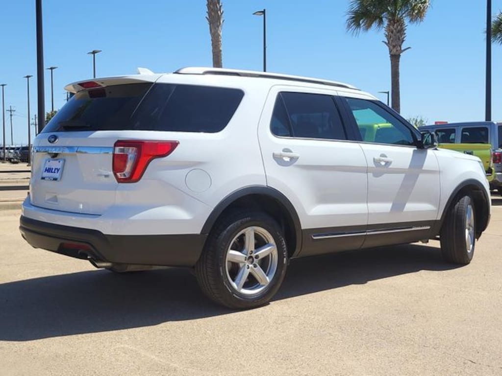Used 2017 Ford Explorer XLT SUV