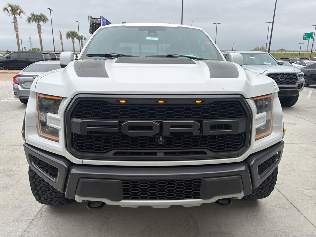 Used 2017 Ford F-150 Raptor Truck SuperCrew Cab