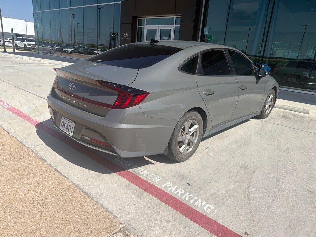 Used 2023 Hyundai Sonata SE Sedan