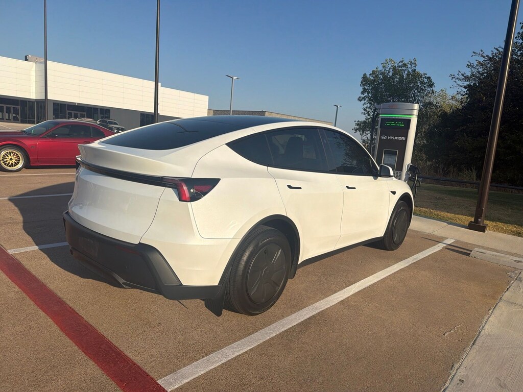 Used 2026 Tesla Model Y SUV