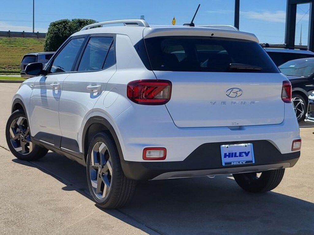 New 2026 Hyundai Venue SEL SUV