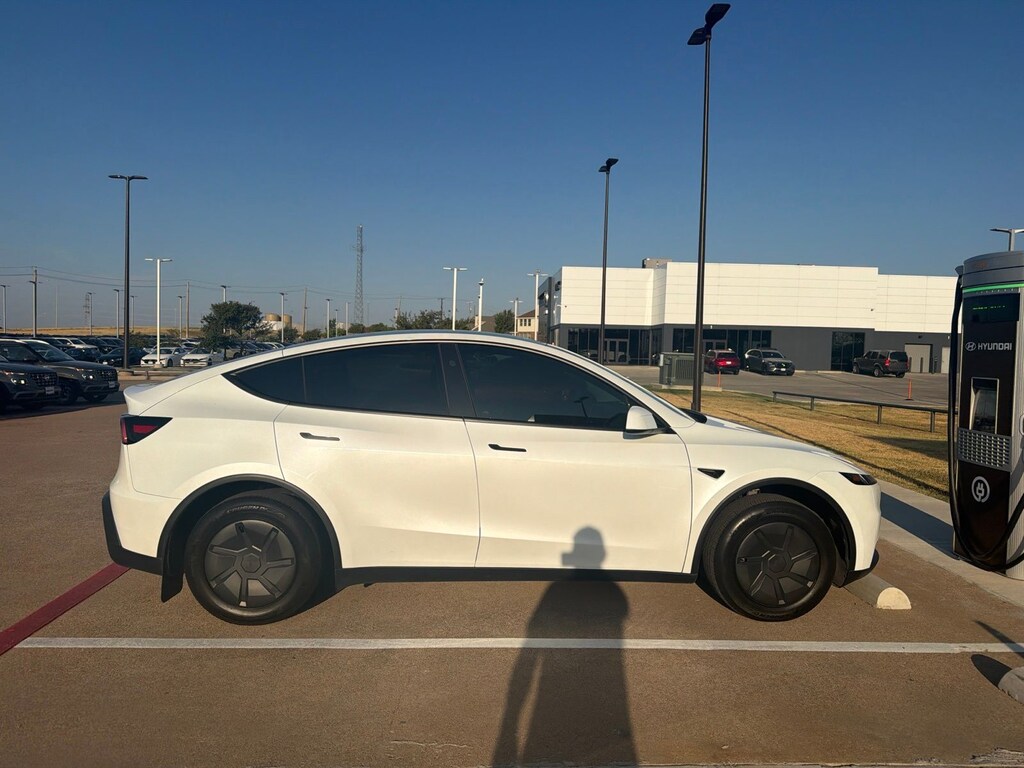 Used 2026 Tesla Model Y SUV