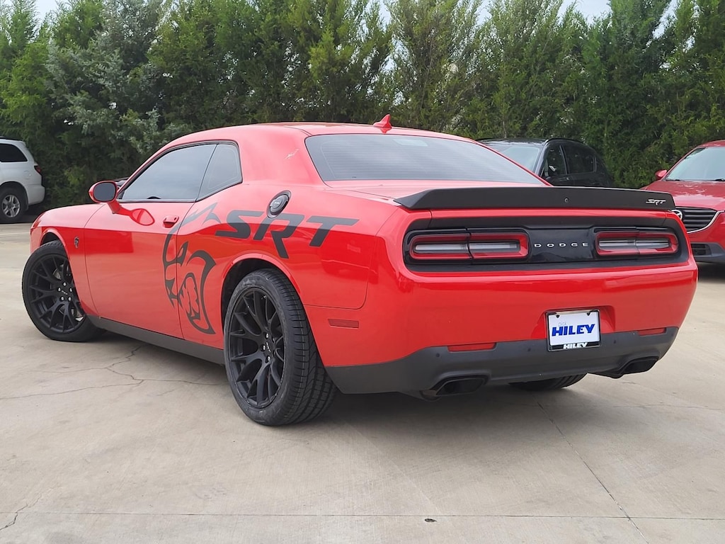 Used 2015 Dodge Challenger SRT Hellcat Coupe