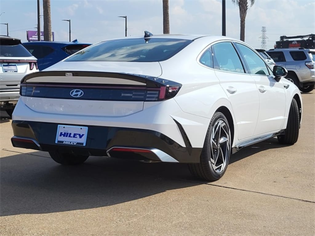 New 2026 Hyundai Sonata SEL Sport Sedan
