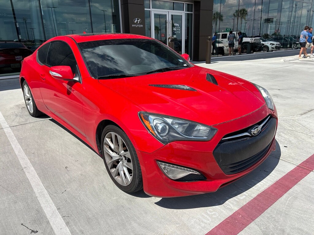 Used 2013 Hyundai Genesis Coupe 3.8 Grand Touring w/Tan Leather Coupe