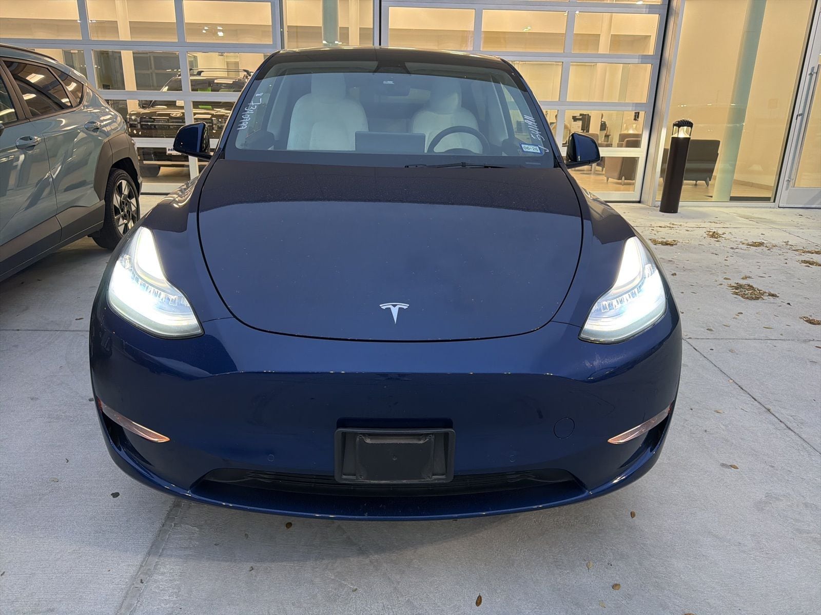 Used 2021 Tesla Model Y Long Range with VIN 5YJYGDEE8MF206054 for sale in Arlington, TX