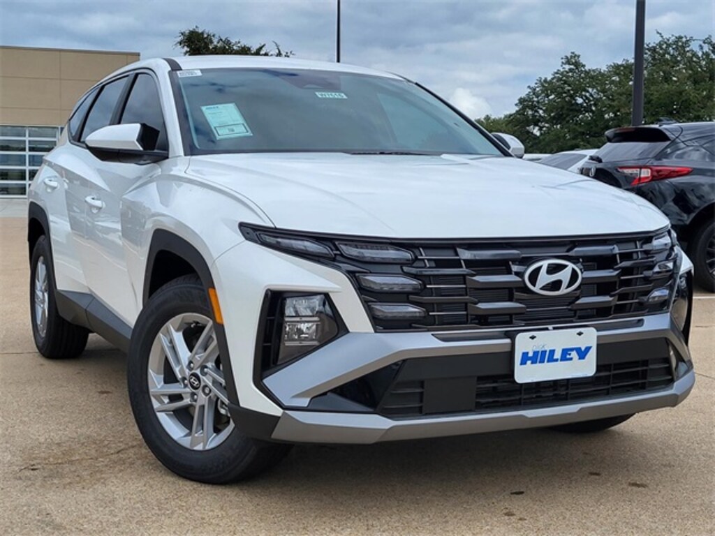 New 2025 Hyundai Tucson SE SUV