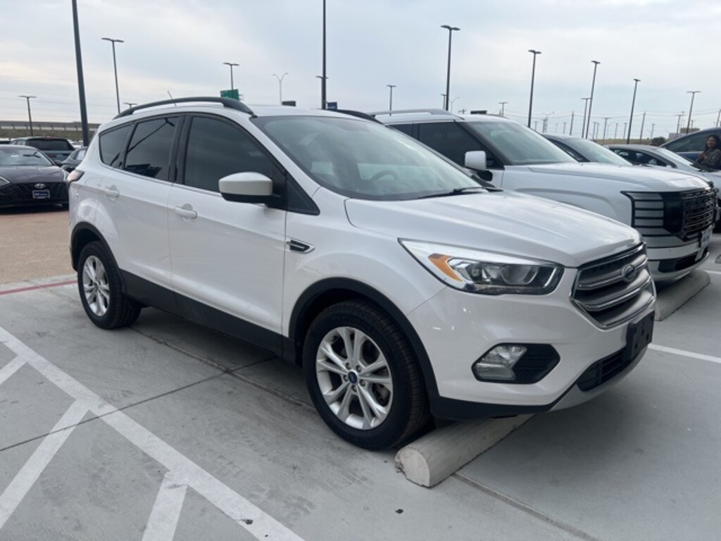 Used 2018 Ford Escape SEL SUV