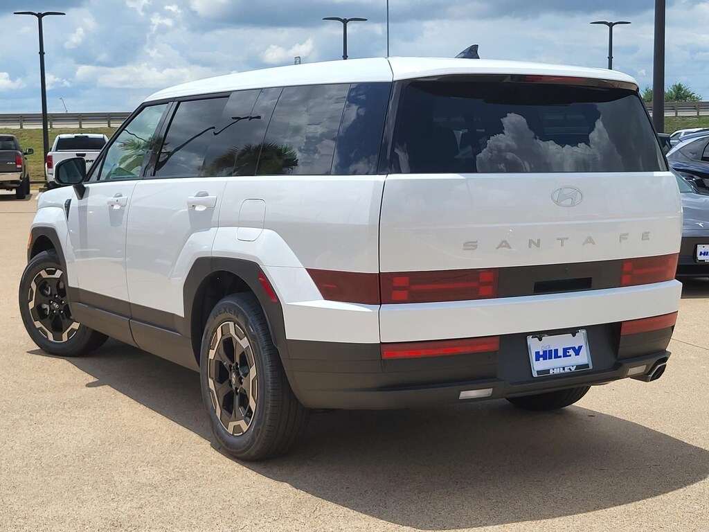 New 2026 Hyundai Santa Fe SE SUV