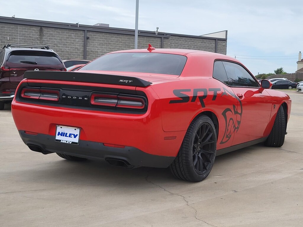 Used 2015 Dodge Challenger SRT Hellcat Coupe