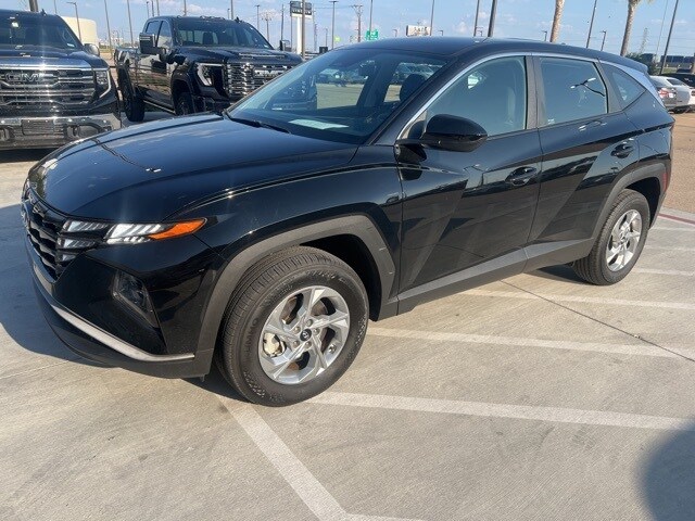 2023 Hyundai Tucson SE photo 2