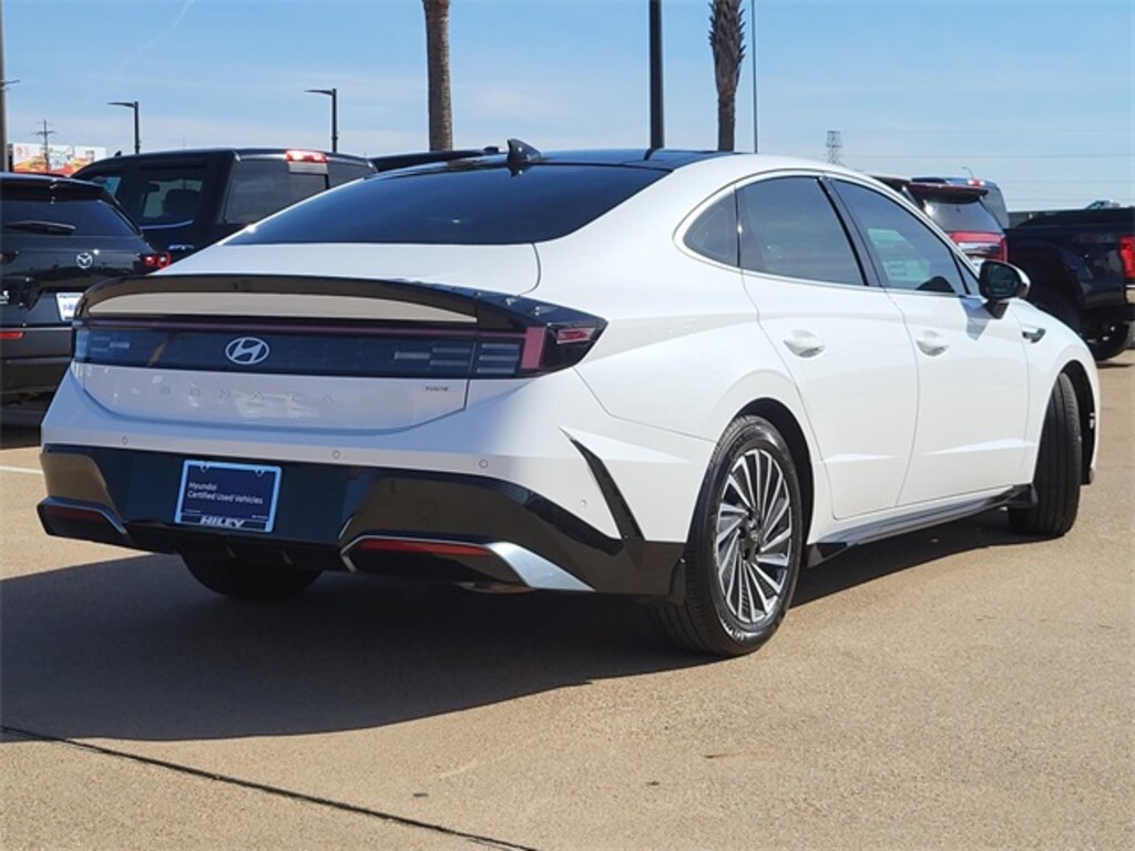 Certified 2025 Hyundai Sonata Hybrid Limited Sedan