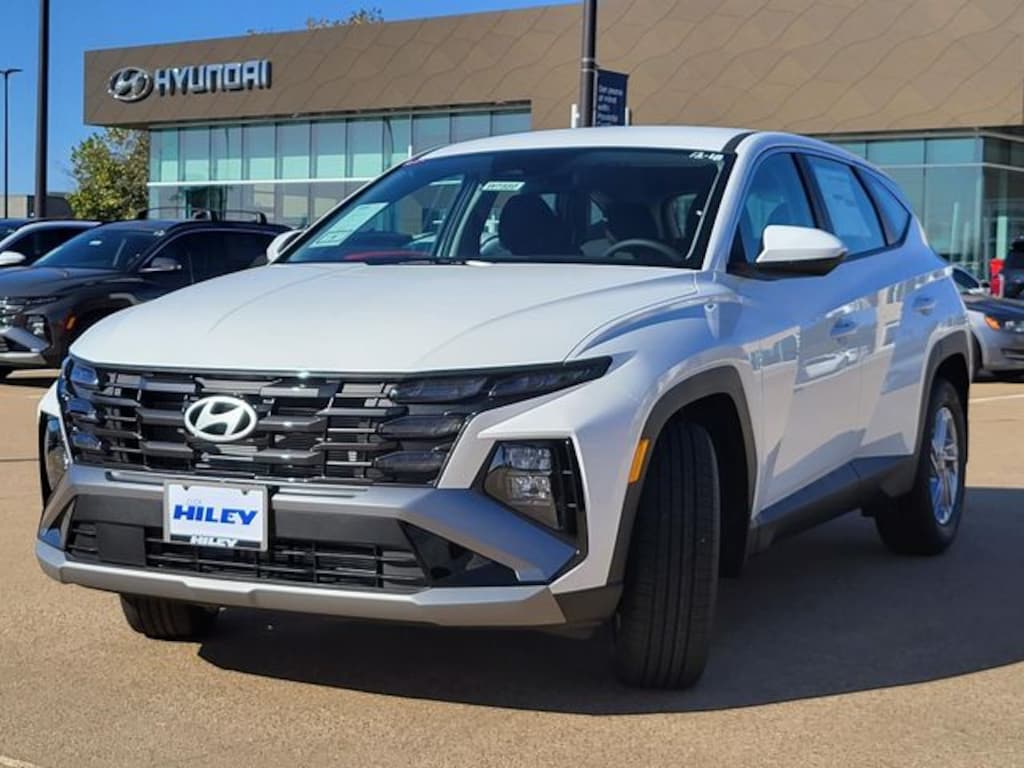 New 2026 Hyundai Tucson SE SUV