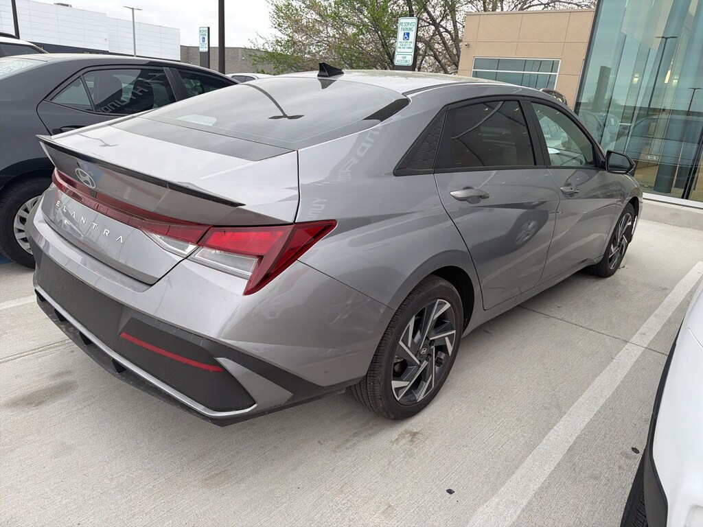 Certified 2025 Hyundai Elantra SEL Sport Sedan