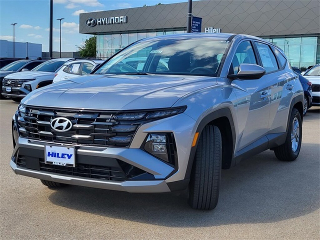 New 2026 Hyundai Tucson SE SUV