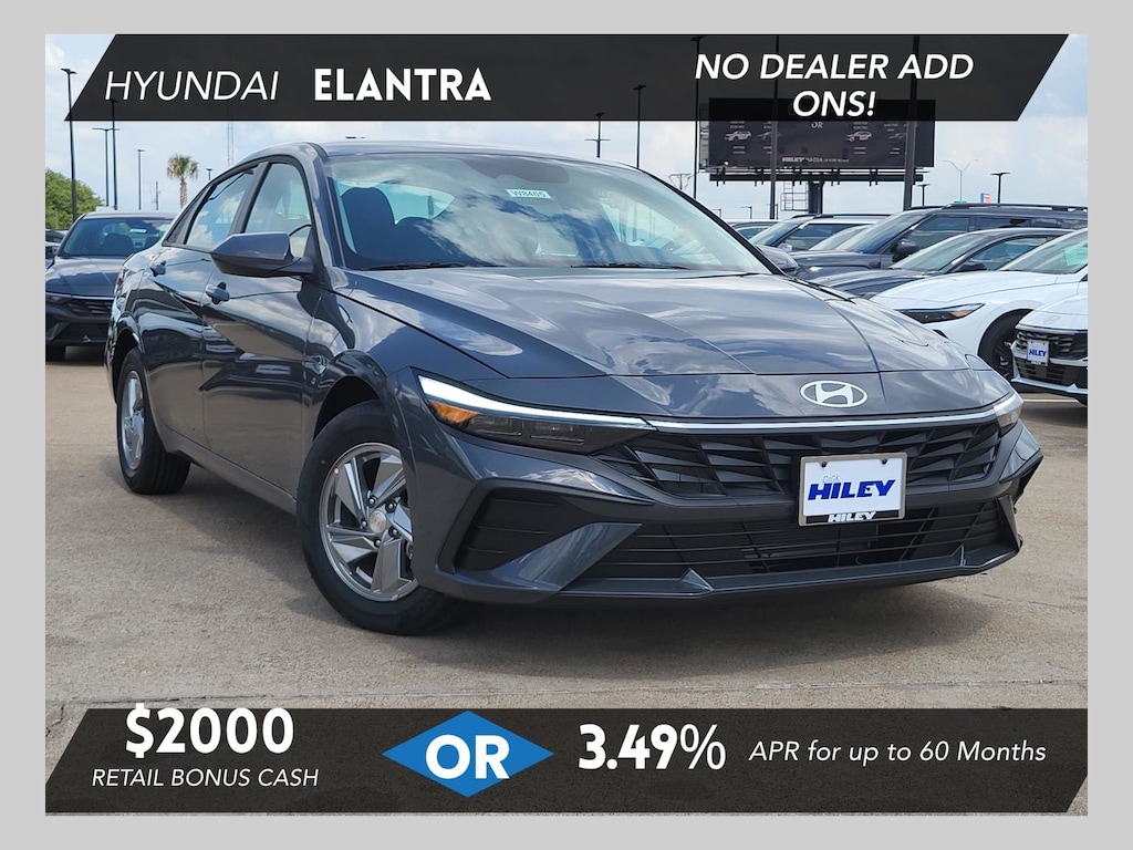 New 2026 Hyundai Elantra SE Sedan