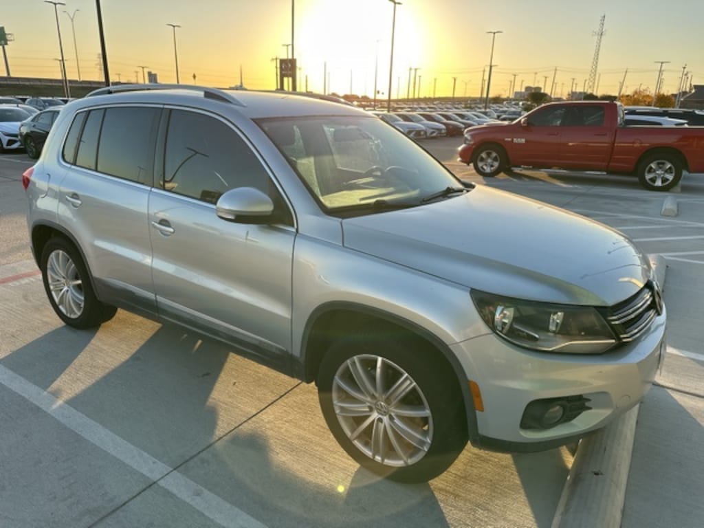 Used 2012 Volkswagen Tiguan SUV