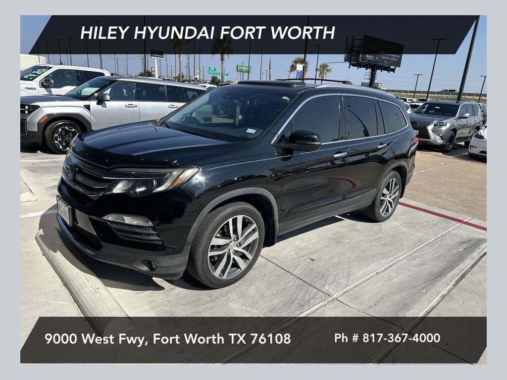 Used 2017 Honda Pilot Touring FWD SUV