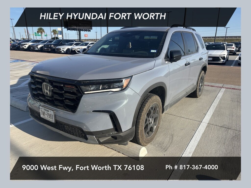 Used 2025 Honda Pilot TrailSport SUV