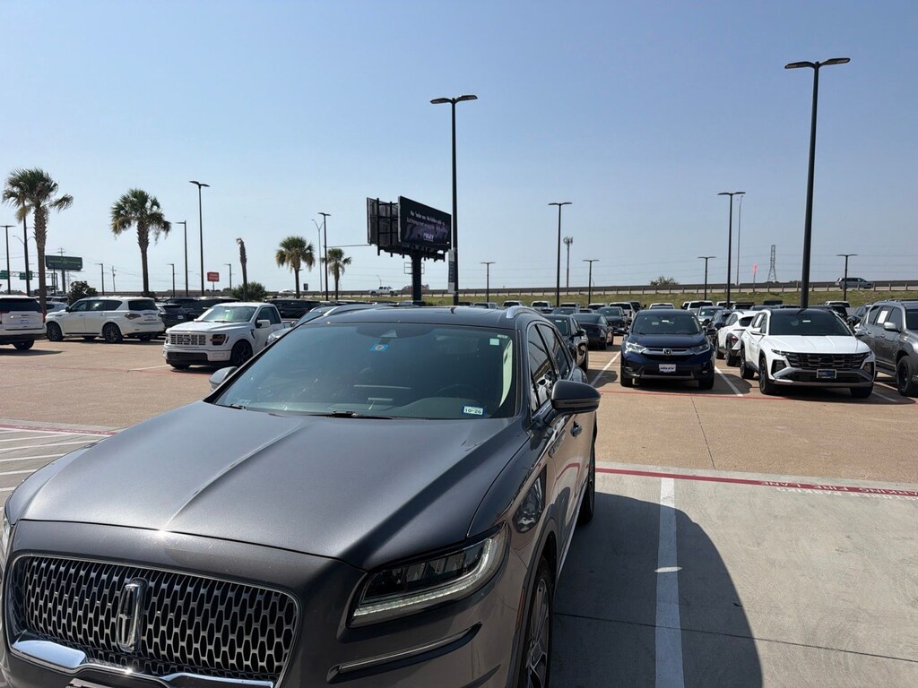 Used 2021 Lincoln Nautilus Reserve SUV