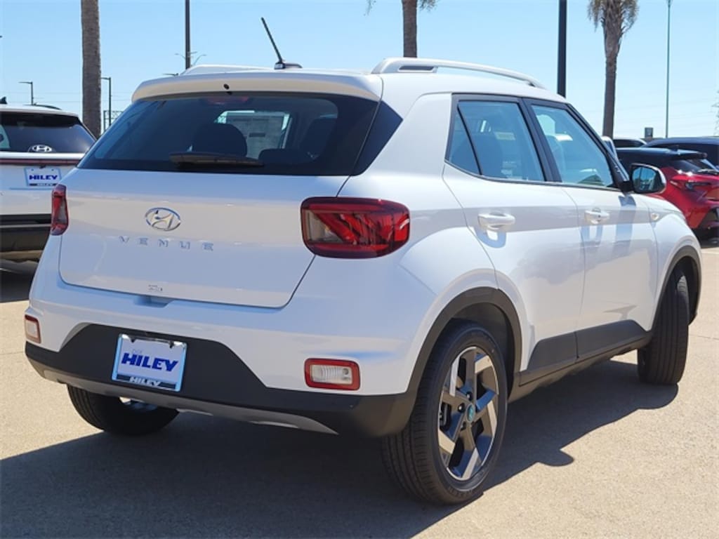 New 2026 Hyundai Venue SEL SUV