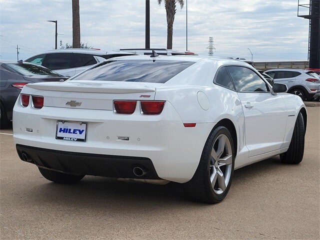 2010 Chevrolet Camaro 2LT photo 4