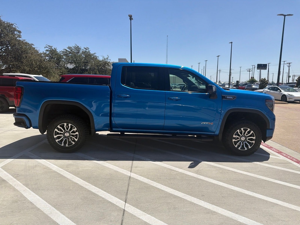 Used 2022 GMC Sierra 1500 AT4 Truck Crew Cab