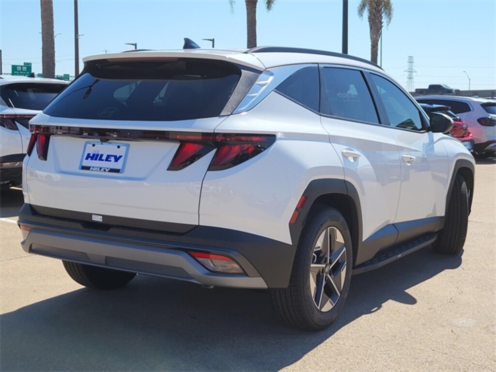 New 2026 Hyundai Tucson SEL SUV