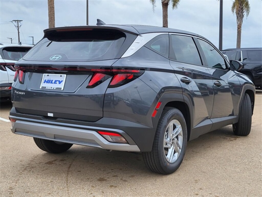 New 2026 Hyundai Tucson SE SUV