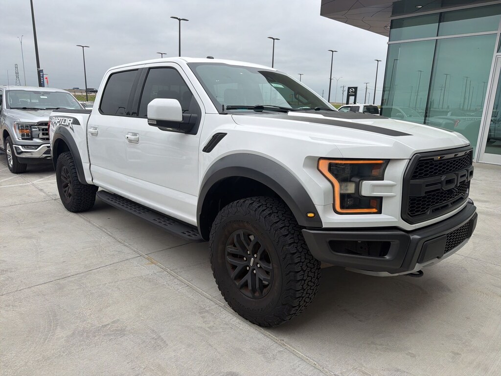 Used 2017 Ford F-150 Raptor Truck SuperCrew Cab
