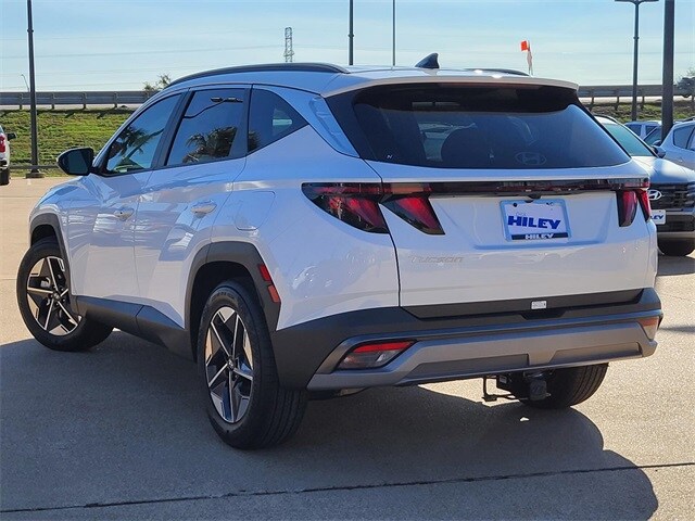 2026 Hyundai Tucson SEL photo 2