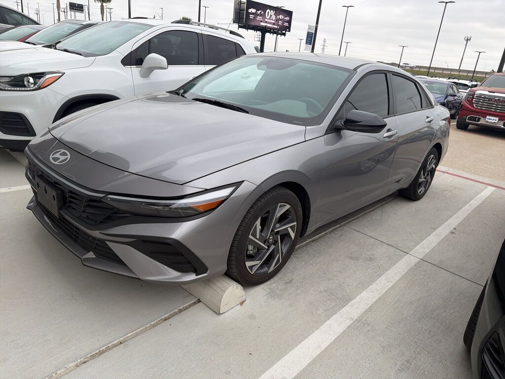 Certified 2025 Hyundai Elantra SEL Sport Sedan