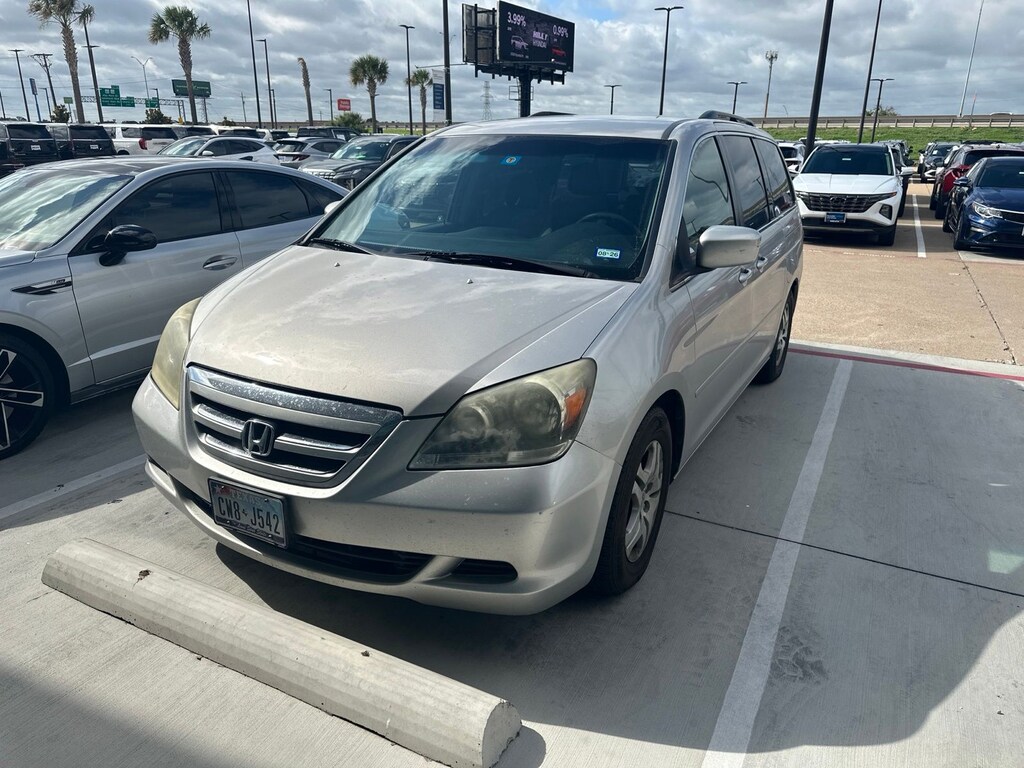 Used 2005 Honda Odyssey EX Van