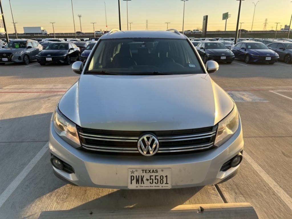 Used 2012 Volkswagen Tiguan SUV