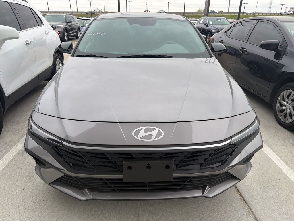 Certified 2025 Hyundai Elantra SEL Sport Sedan