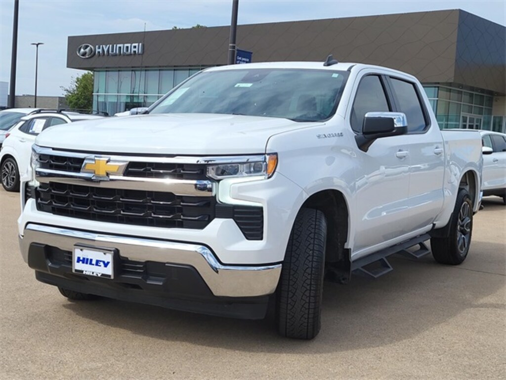 Used 2023 Chevrolet Silverado 1500 LT w/1LT Truck Crew Cab