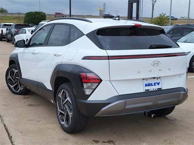2026 Hyundai Kona SEL photo 3