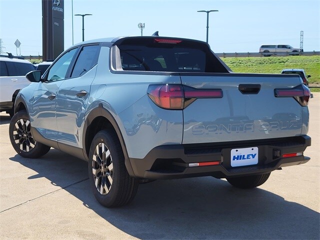 2026 Hyundai Santa Cruz SE photo 3