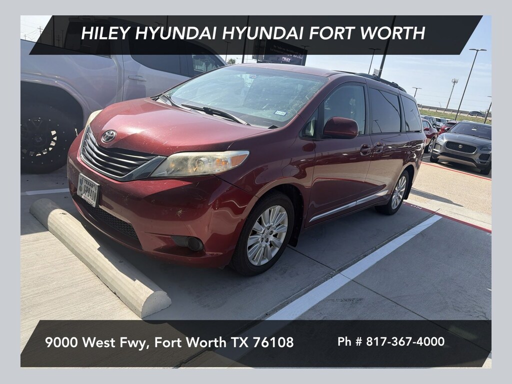 Used 2013 Toyota Sienna LE 7 Passenger Van
