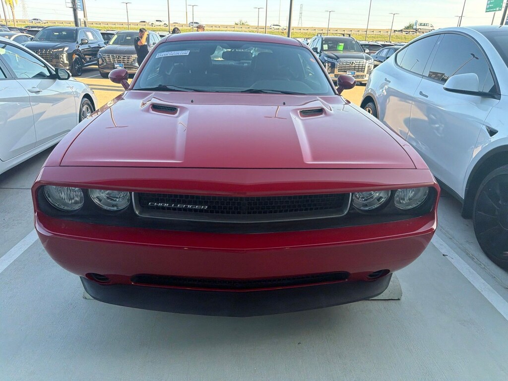 Used 2013 Dodge Challenger SXT Coupe
