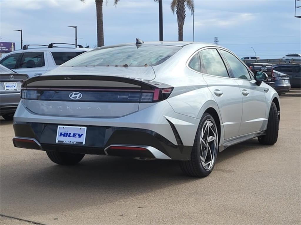 New 2026 Hyundai Sonata SEL Sport Sedan