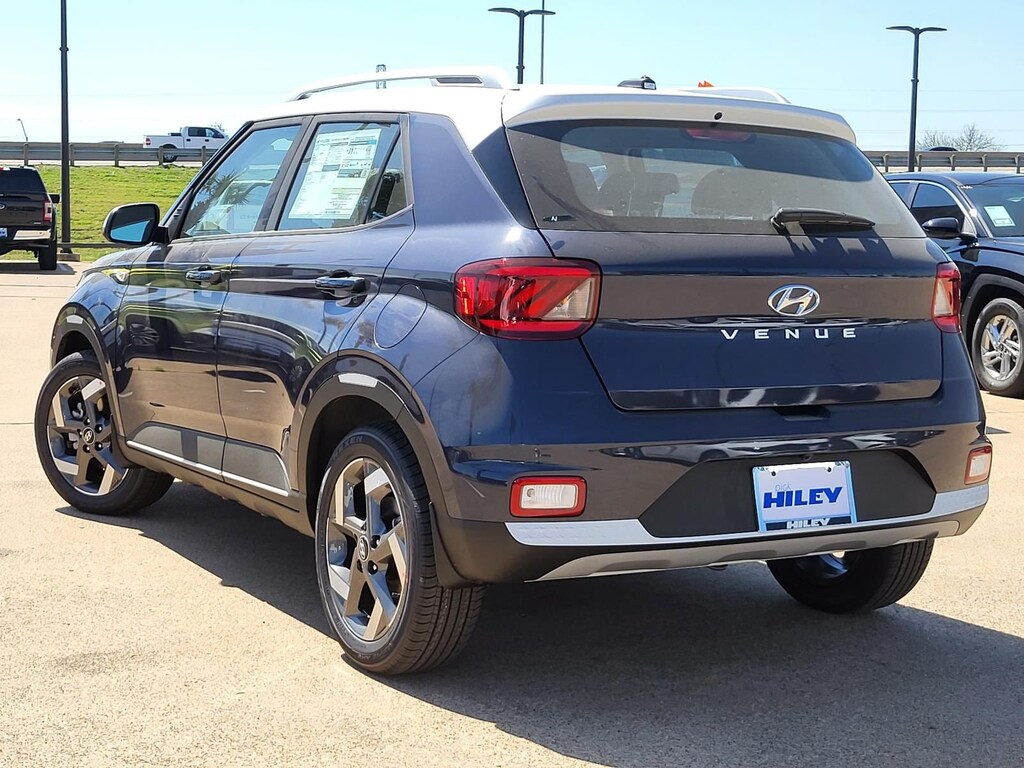 New 2026 Hyundai Venue SEL SUV