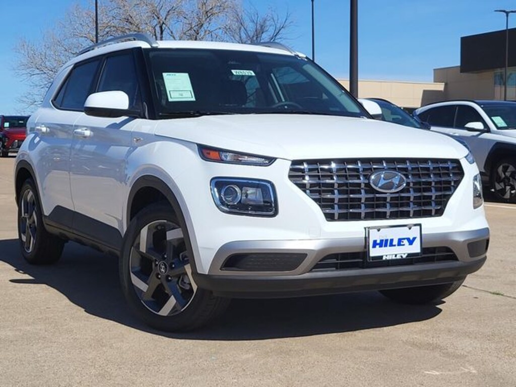 New 2026 Hyundai Venue SEL SUV