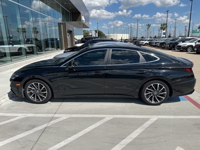 2023 Hyundai Sonata Limited photo 4
